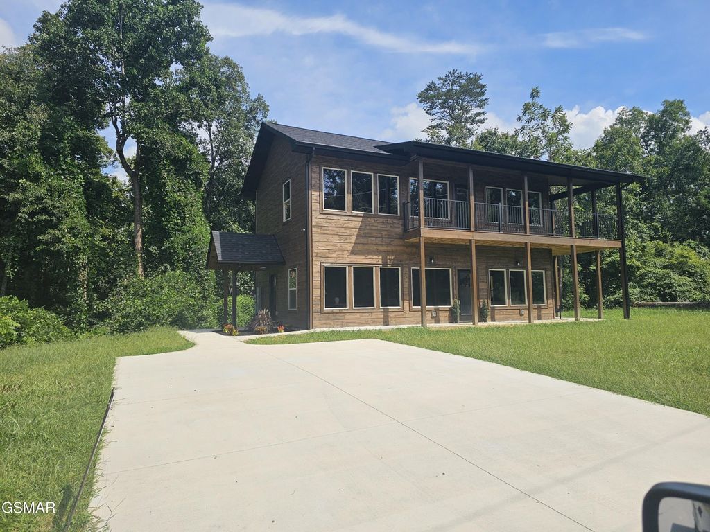 2613 Highland Park Drive, Pigeon Forge