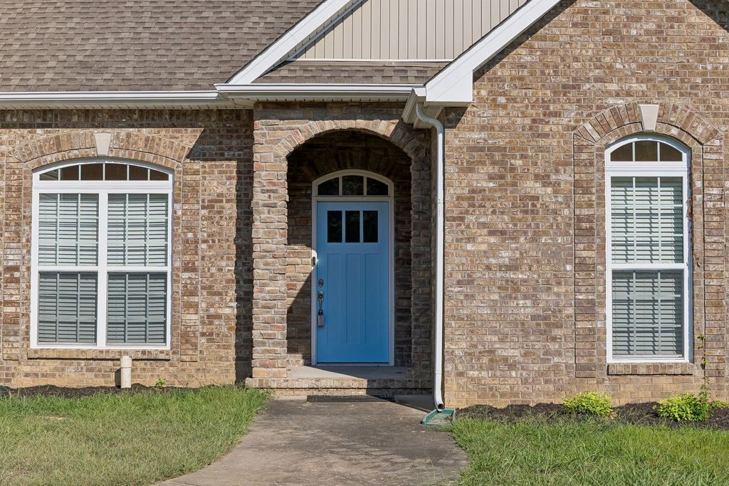 1057 Willow Cir, Clarksville