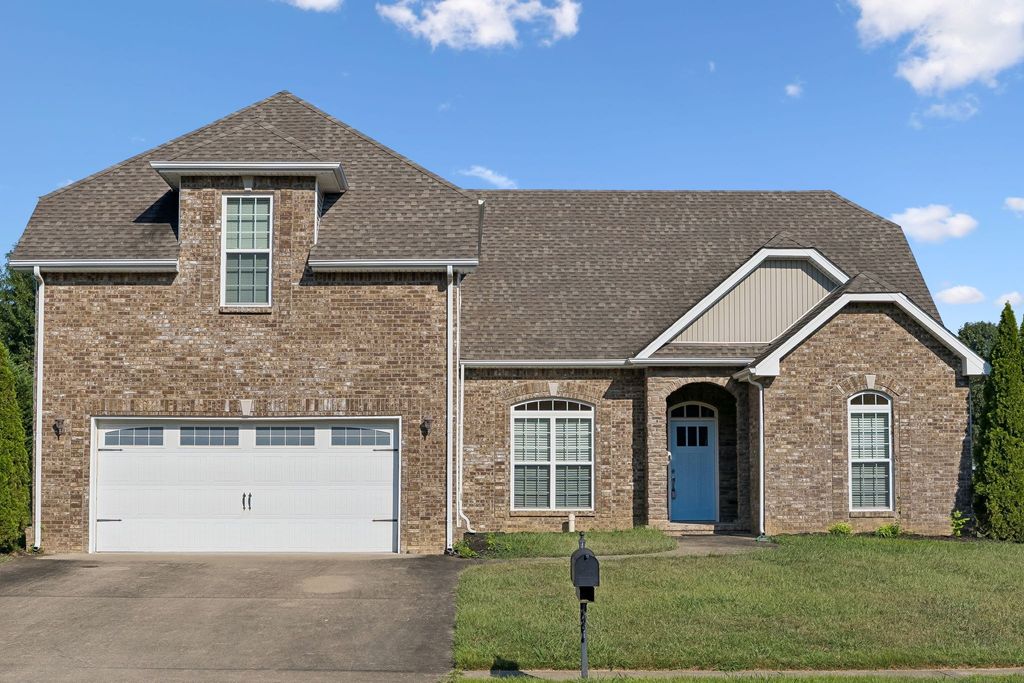 1057 Willow Cir, Clarksville