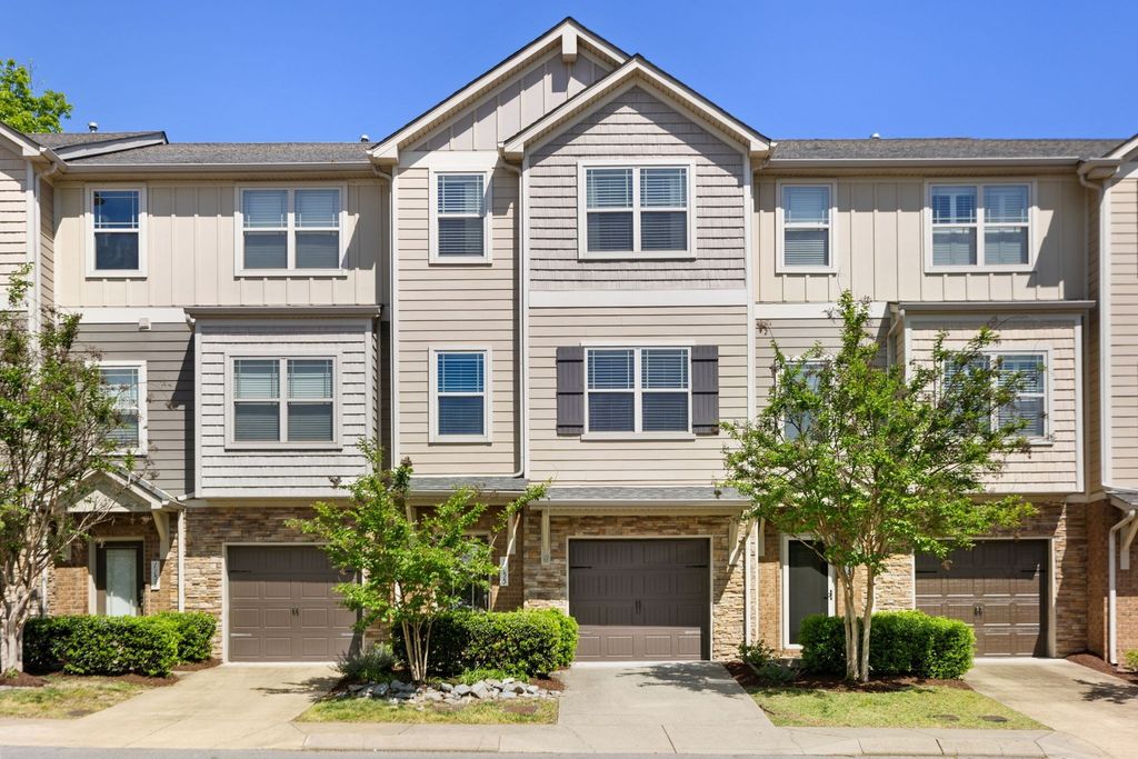 1155 Woodbury Falls Ct, Nashville
