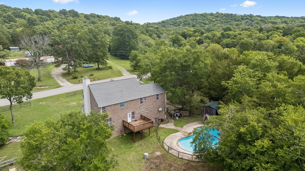 2258 Eastover Rd, Lebanon