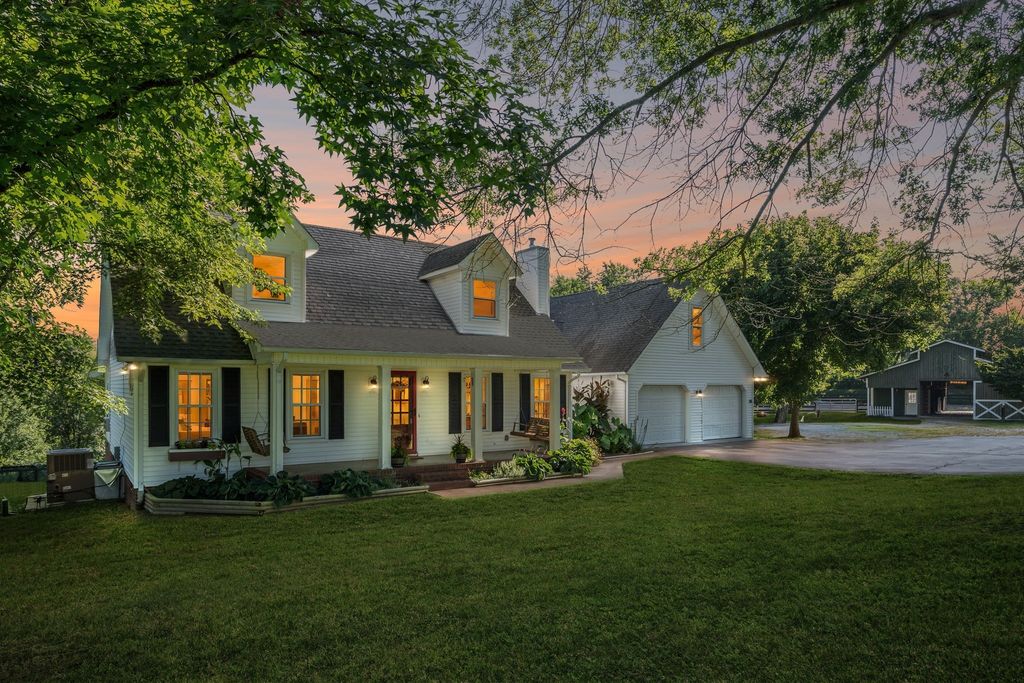 3188 Hampshire Pike, Mount Pleasant