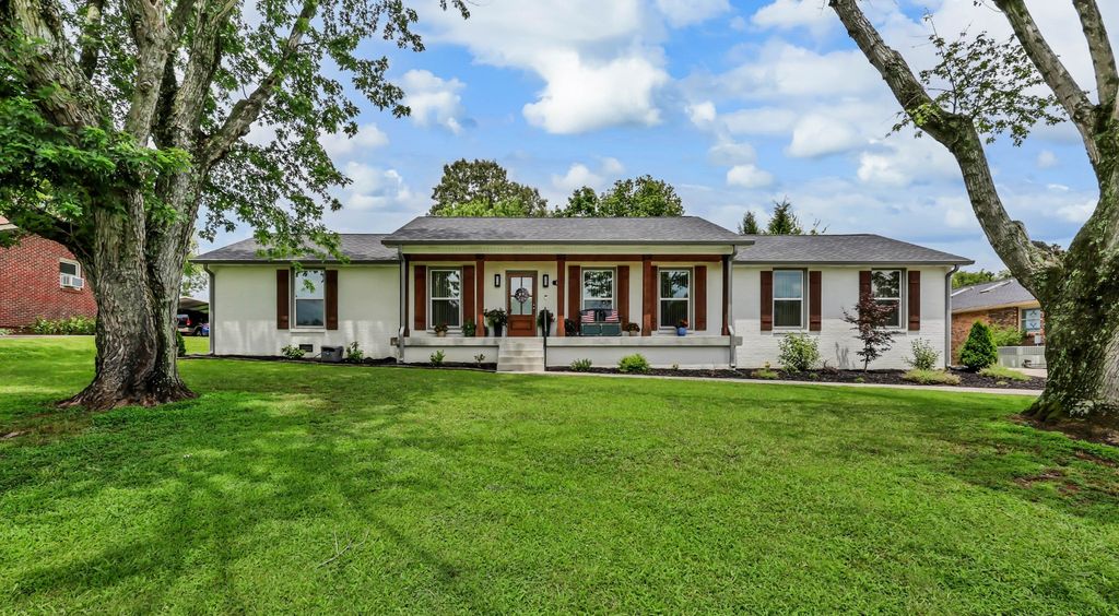 341 Kimbrough Rd, Clarksville