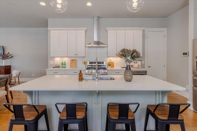 130a Rains Ave, Nashville