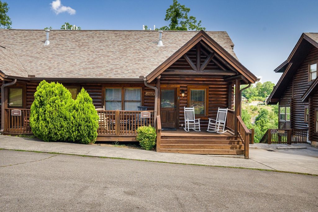845 Golf View Blvd, Pigeon Forge