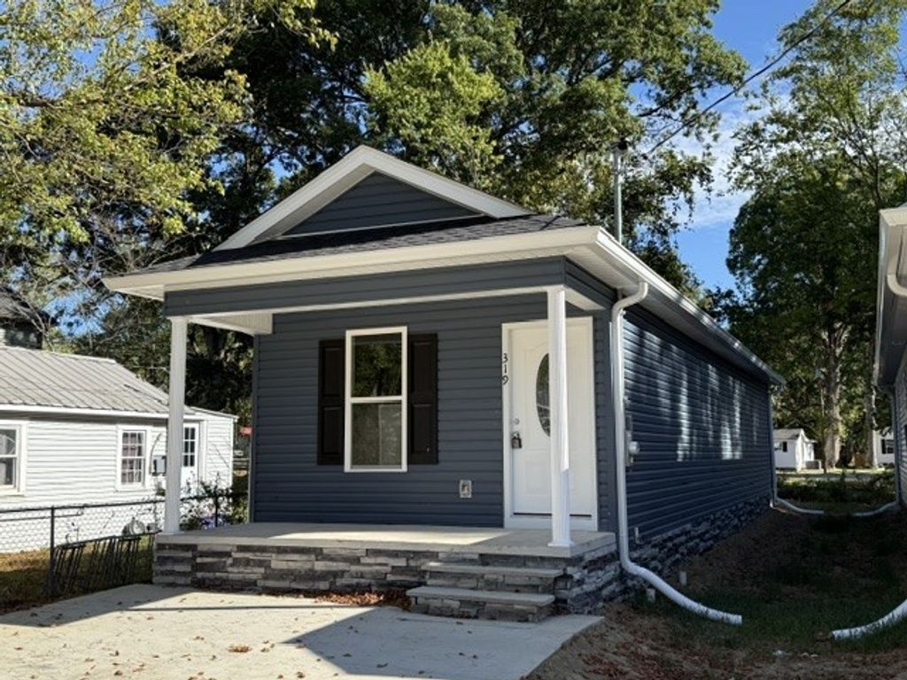 319 Gentry St, Tullahoma