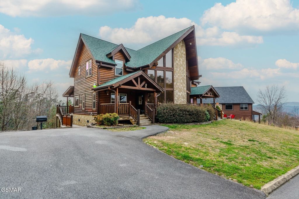 3329 Grouse Ridge Lane, Sevierville