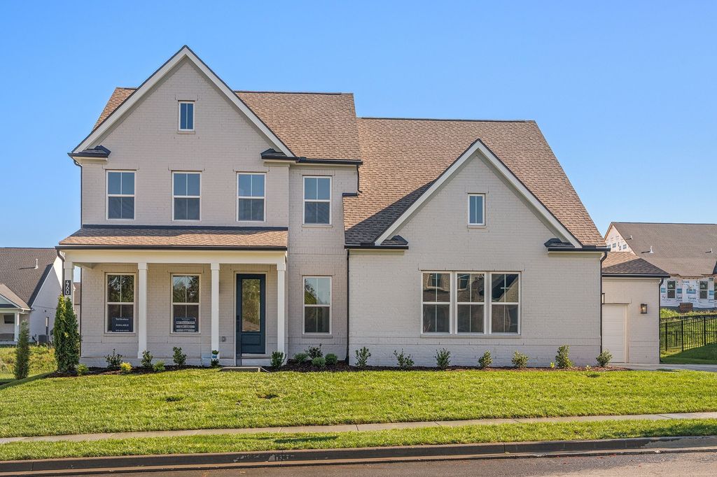 460 Tomlinson Pointe Dr, Mount Juliet