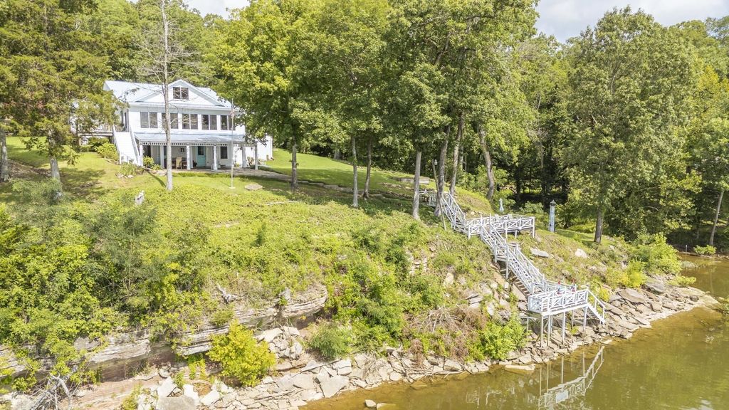 25 Blackfoot Cv, Bath Springs
