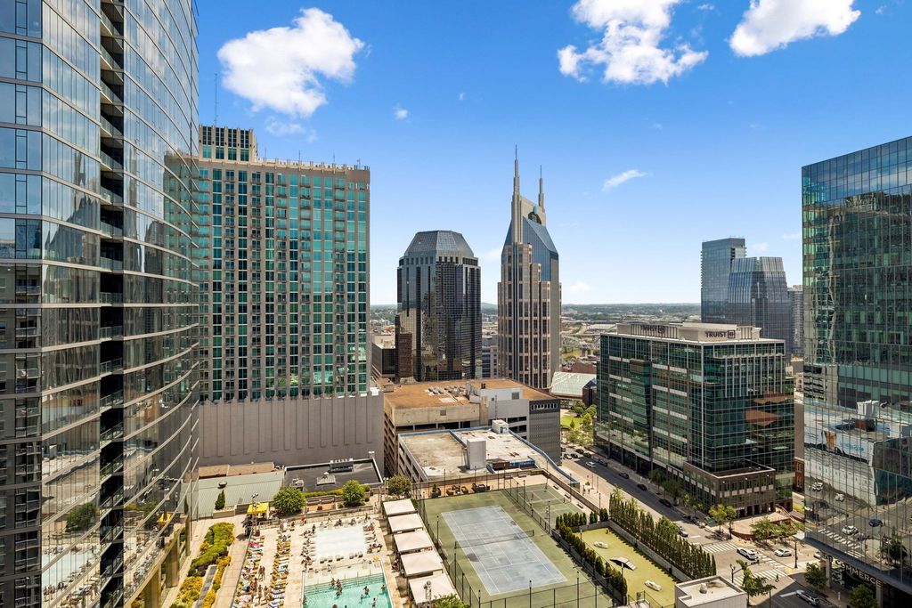555 Church St 2305, Nashville
