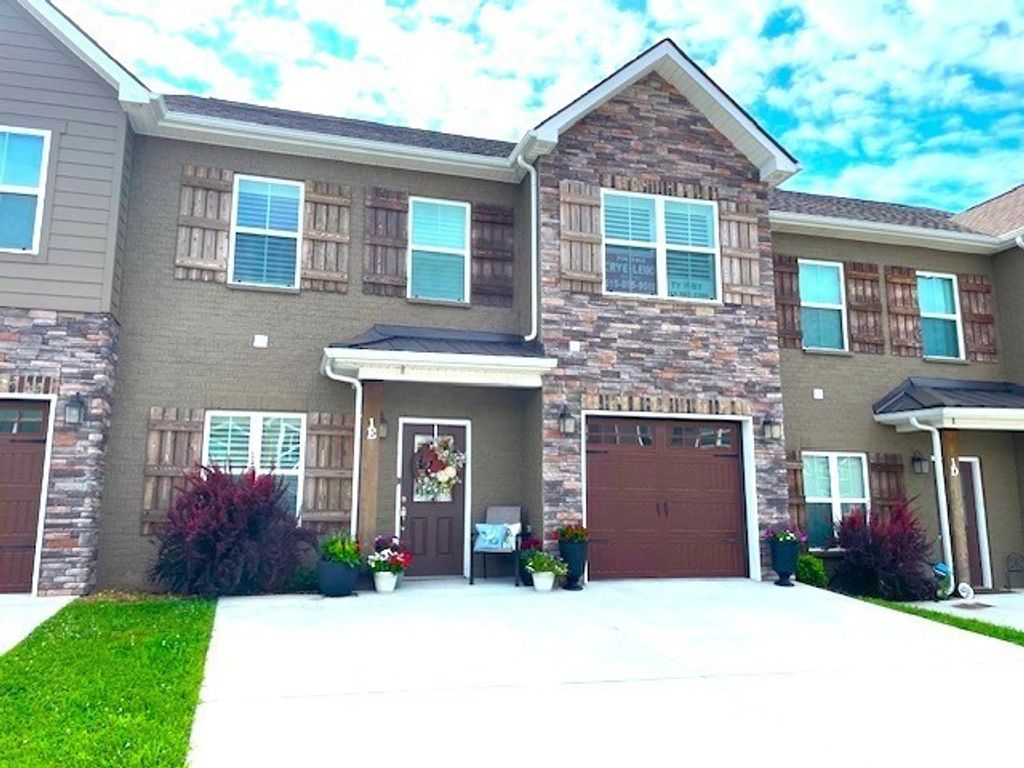 967 Horse Mountain Rd 1e, Shelbyville