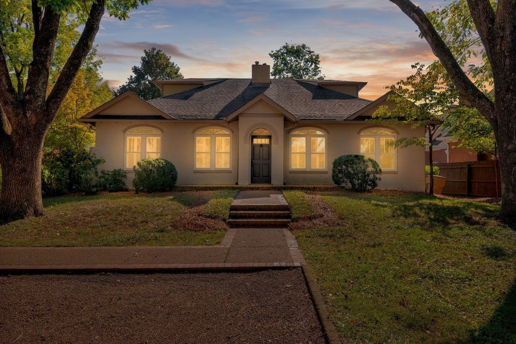 203a Woodmont Cir, Nashville