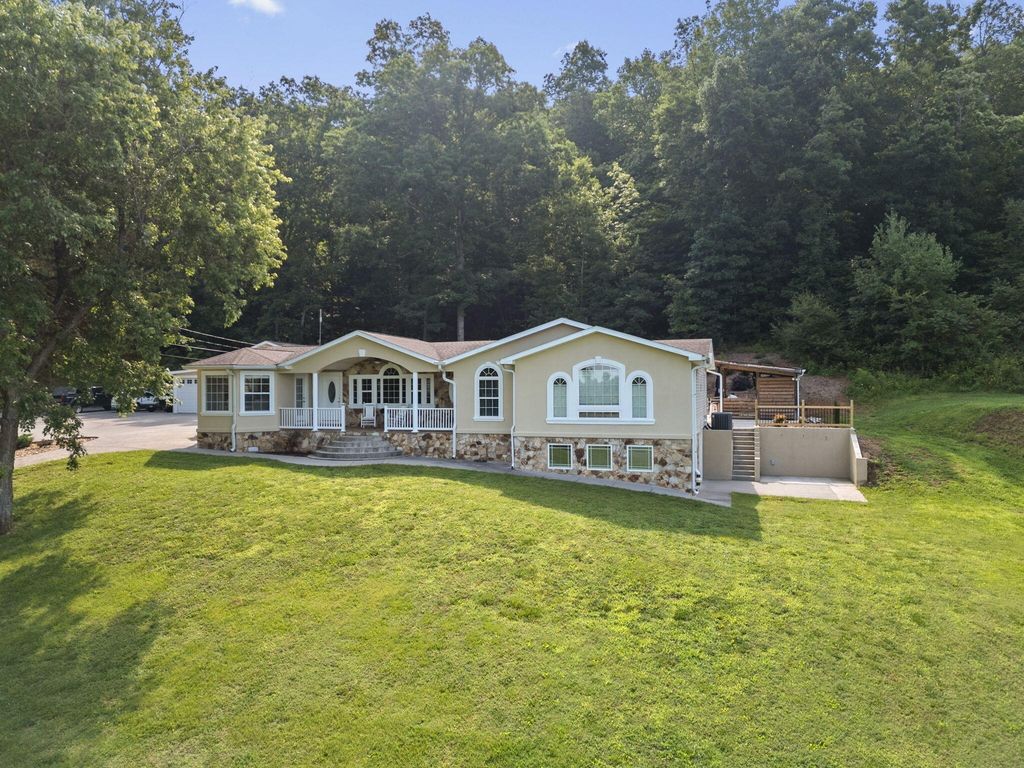 2385 Varnell Road Sw, Cleveland