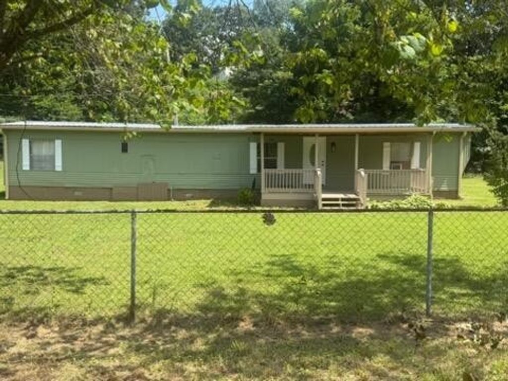 904 High Point Road, Evensville