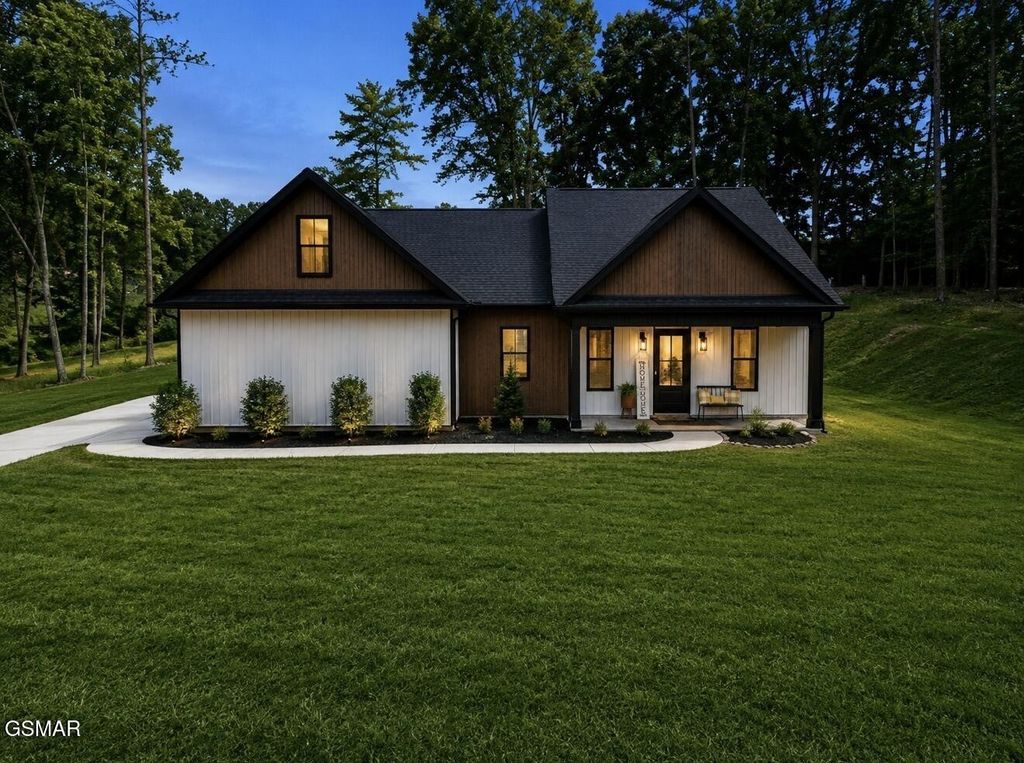 136 Cove Springs Drive, Dandridge
