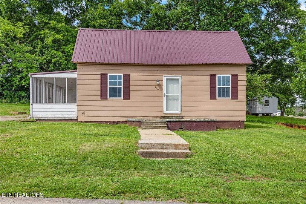 110 Elm St, Niota