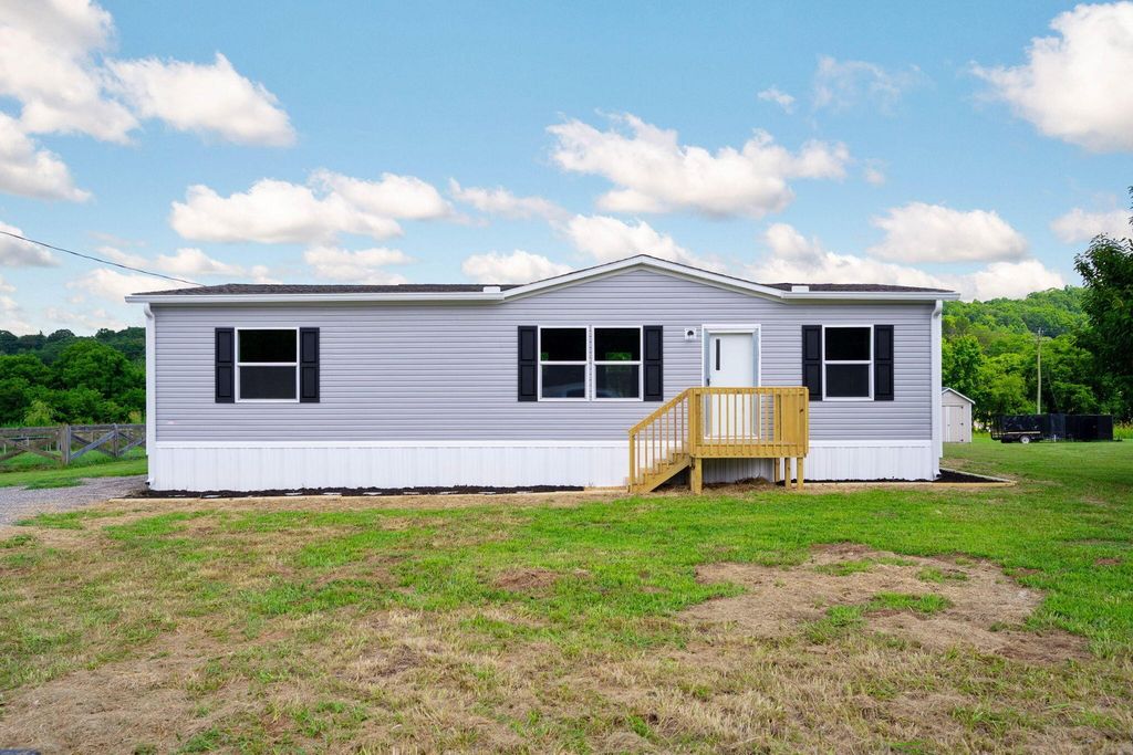142 Meadow View, Pikeville