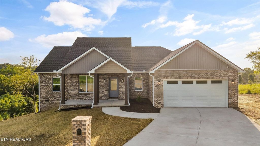 2335 Louisiana Court, Seymour