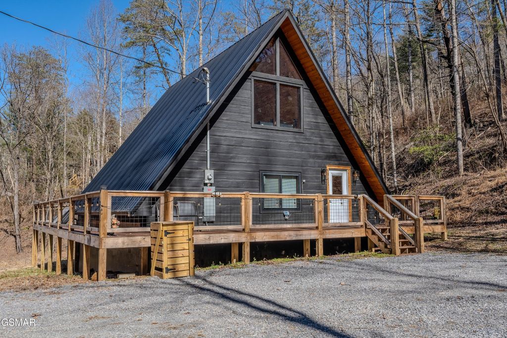 3115 Emerald Springs Loop, Sevierville