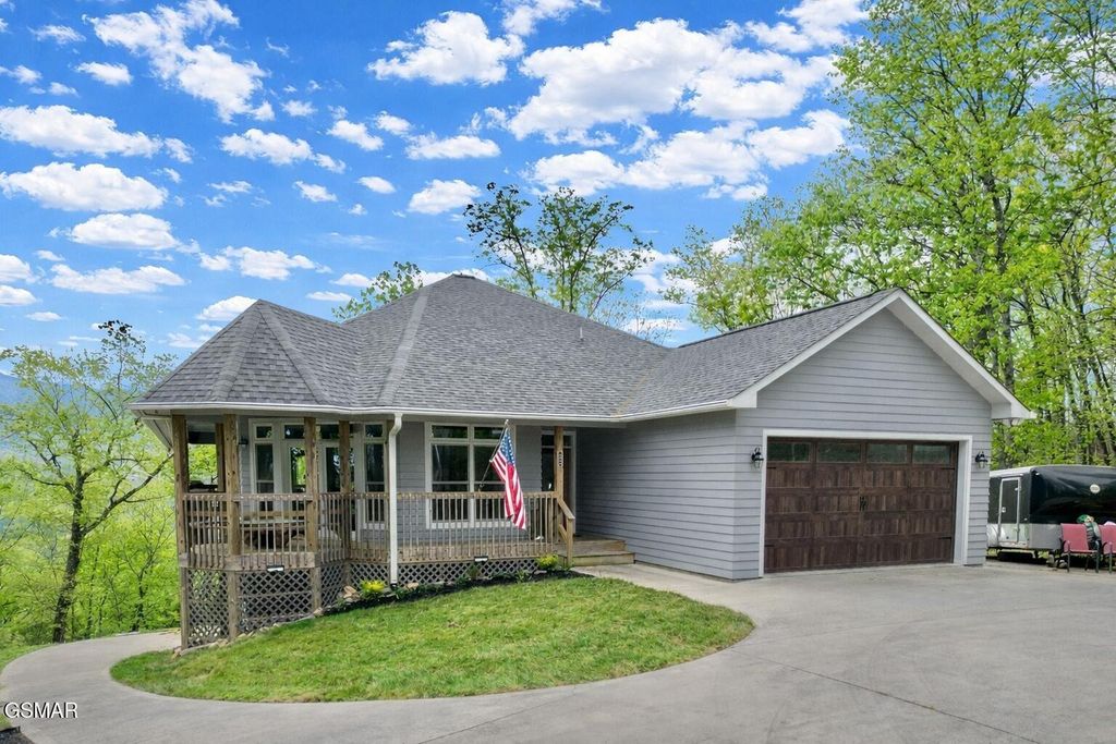 2932 Mockingbird Way, Sevierville