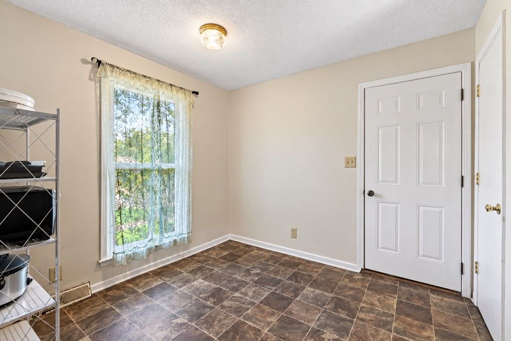 312 Andrew Dr, Clarksville