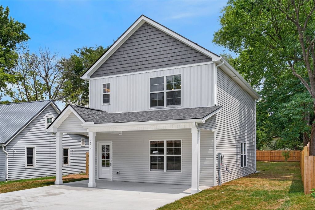 403 Locust St, Clarksville
