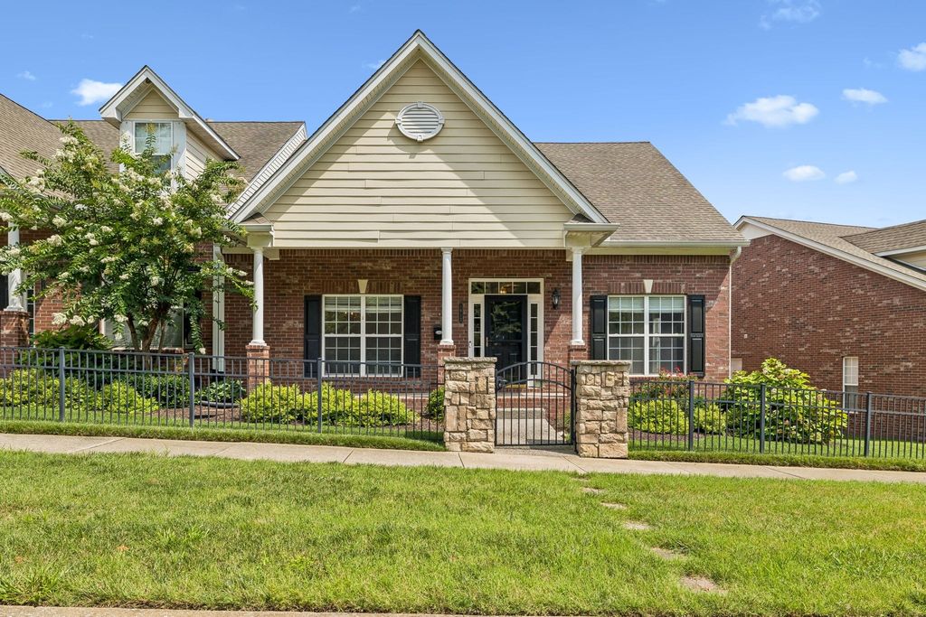 1912 Turning Wheel Ln, Franklin