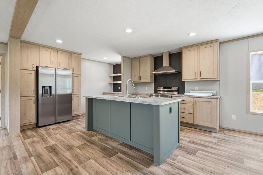 345 Meridian Dr, Smithville
