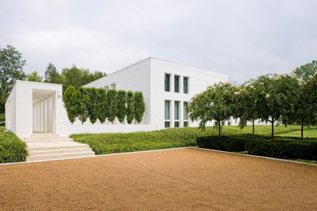 734 Jackson Blvd, Nashville