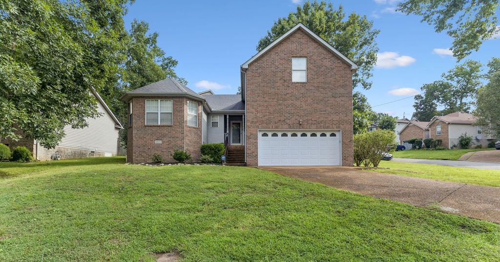 768 Dover Glen Dr, Antioch