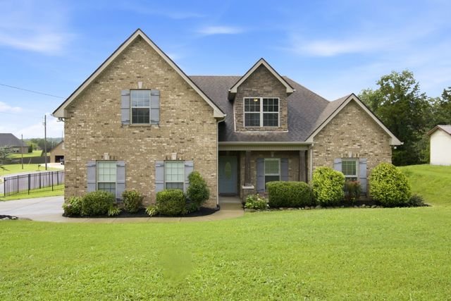 1301 Rivercrest Dr, Murfreesboro