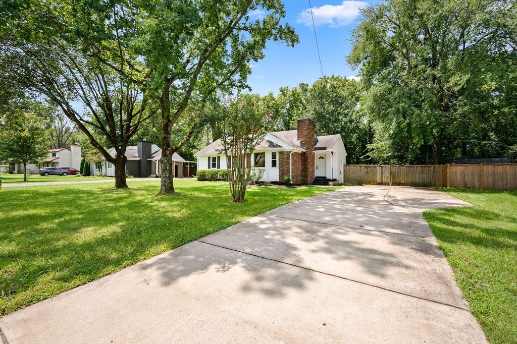 121 Sunnymeade Dr, Mount Juliet