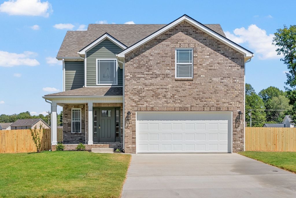 1227 Iris Glen Drive, Clarksville