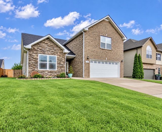 1907 Sunset Meadows Way, Clarksville