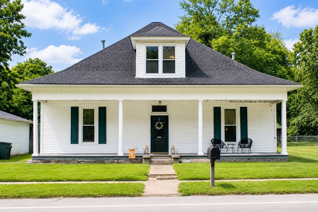 4139 Hampshire Pike, Hampshire