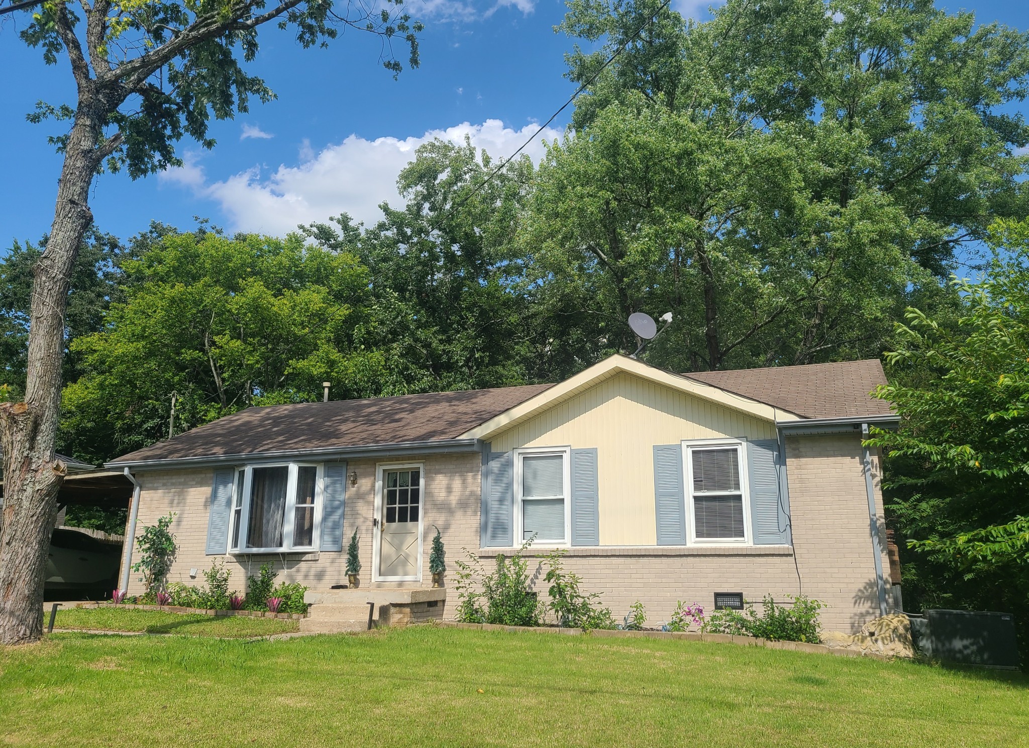 Photo of Listing #3272183