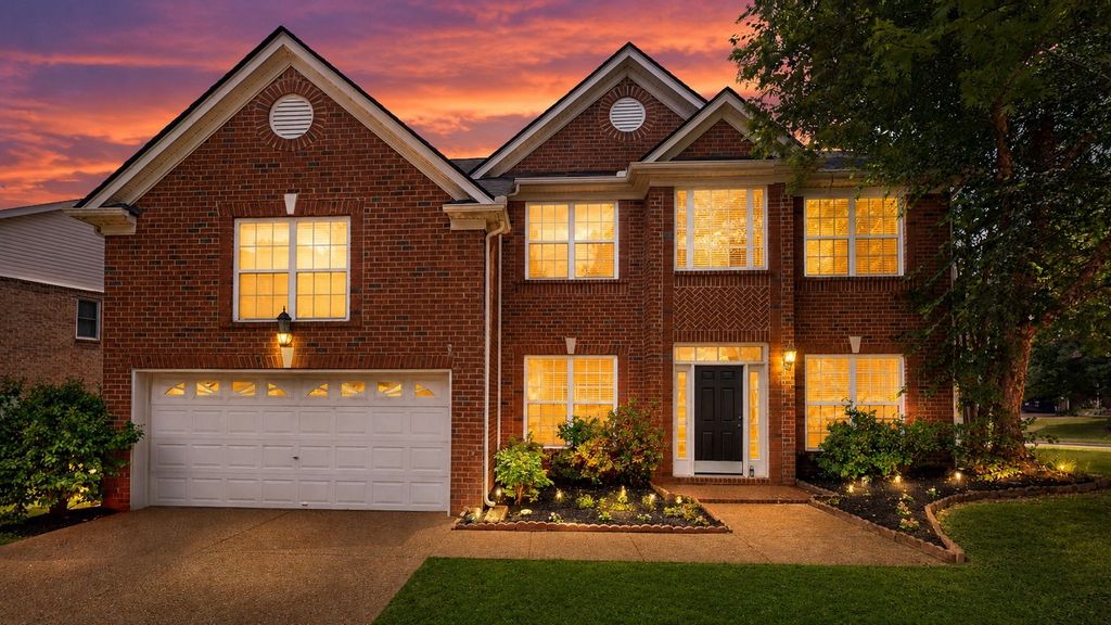 1209 Limerick Ln, Franklin