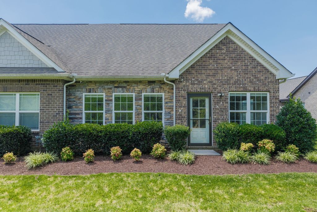 1634 Foston Ln, Gallatin