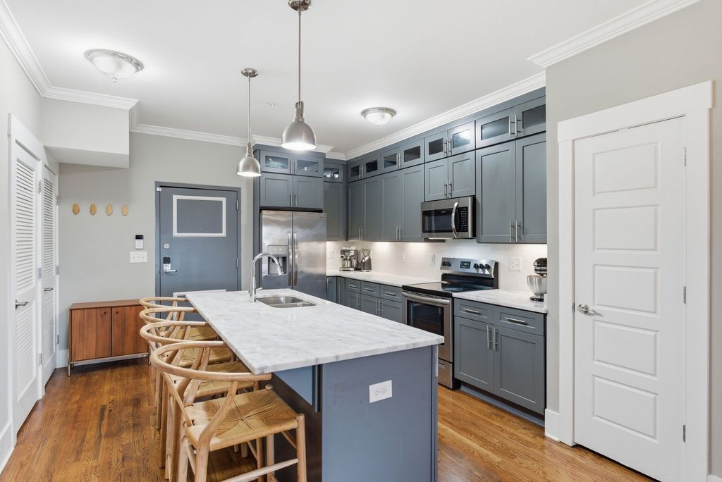 3303 Gallatin Pike 402, Nashville