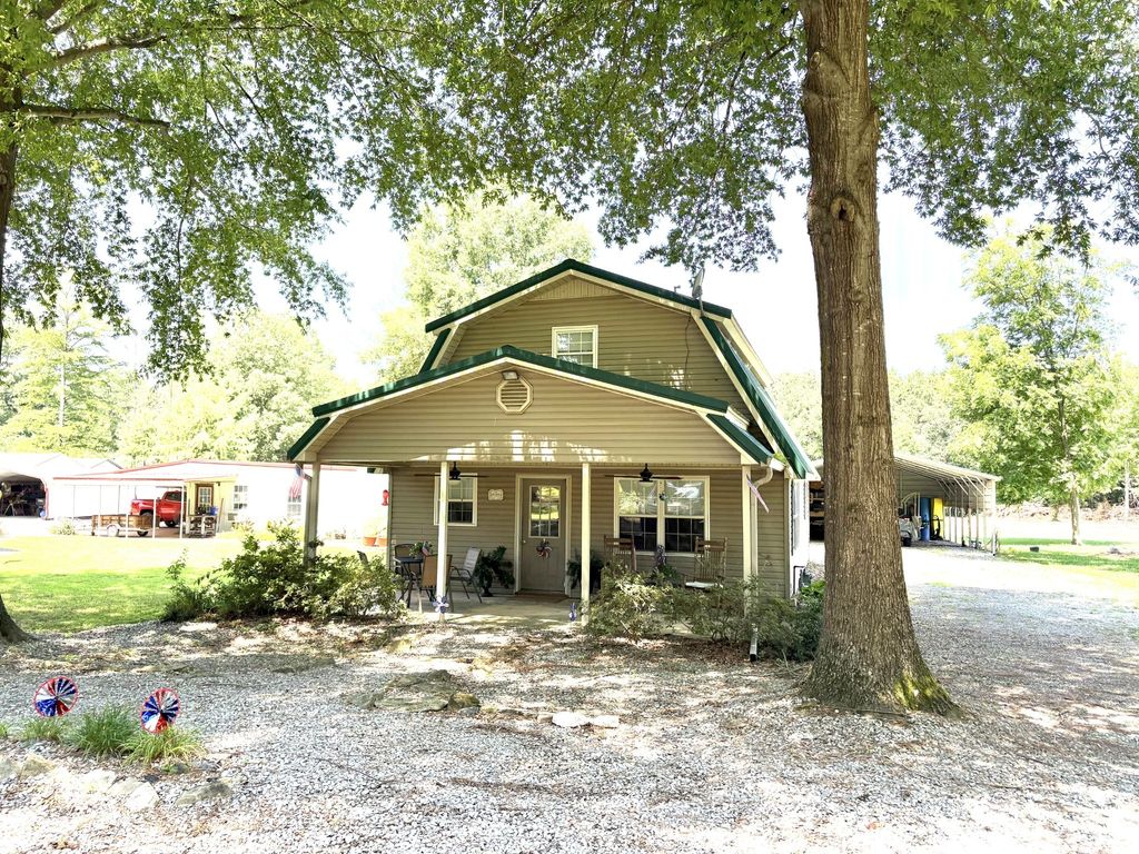 104 Rickman Dr, Springville