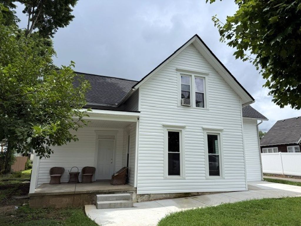 203 Donnell St, McMinnville