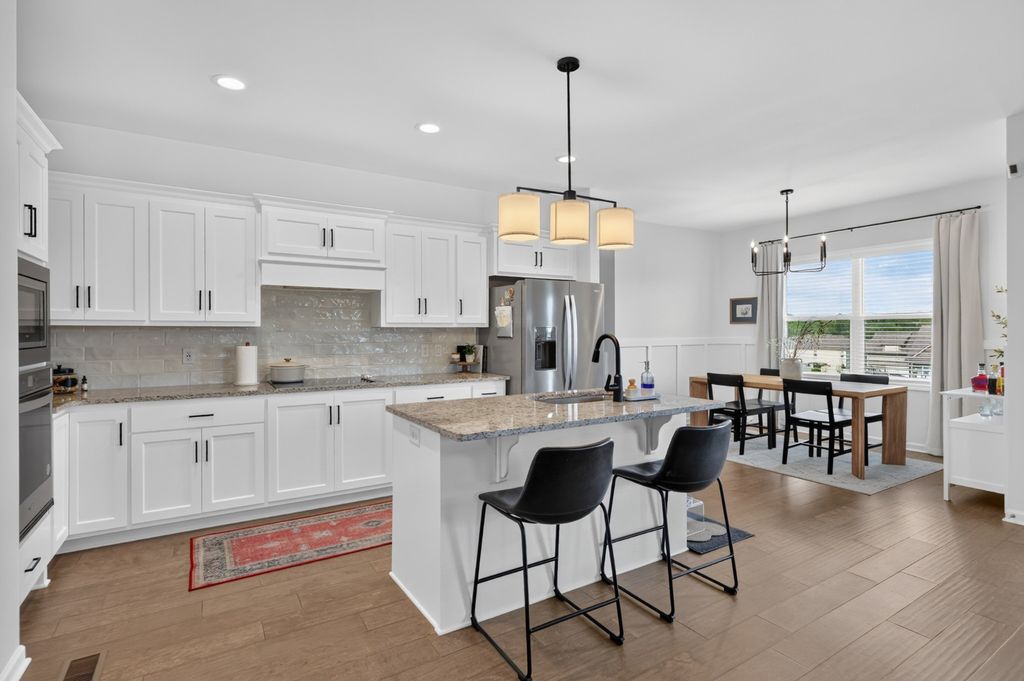 102 Albatross Ct, La Vergne