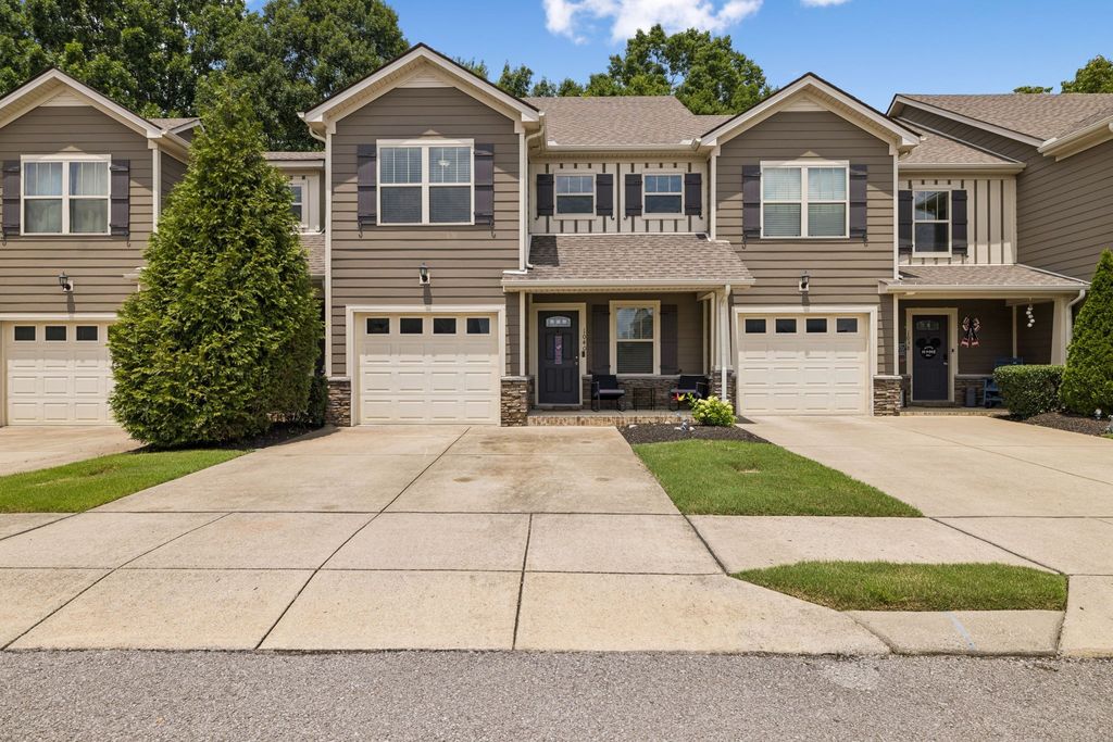 1040 Neeleys Bnd, Spring Hill