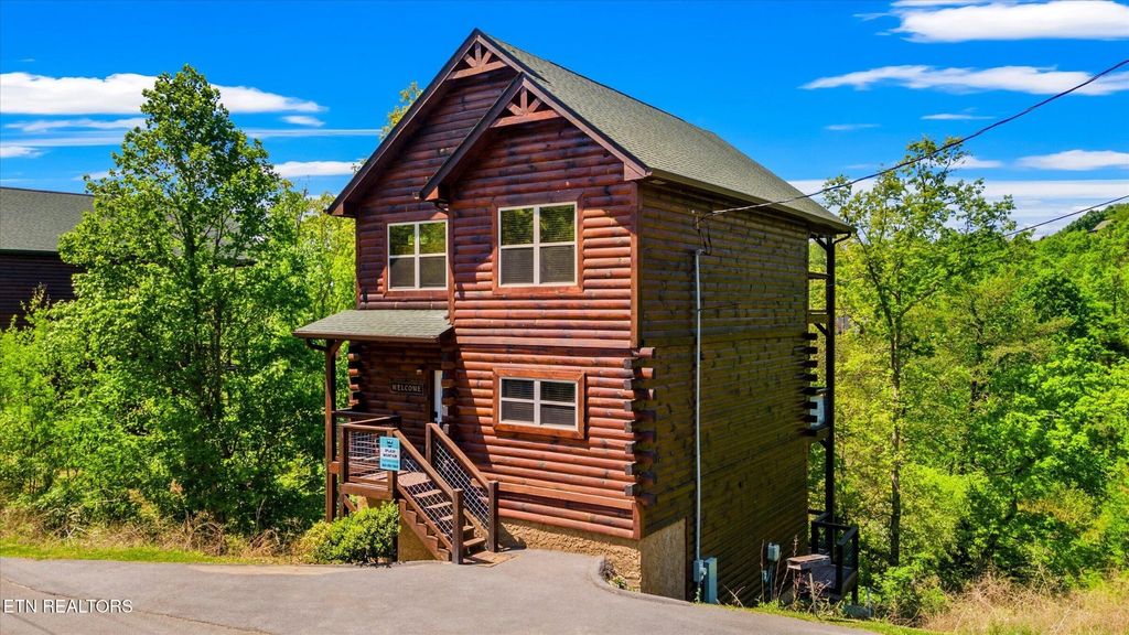 2243 Wingspan Drive, Sevierville