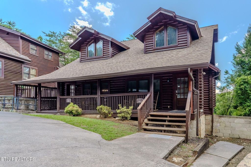 741 Golf View Blvd, Pigeon Forge