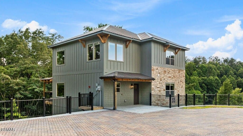 1130 Lee Cardwell Circle 7, Pigeon Forge