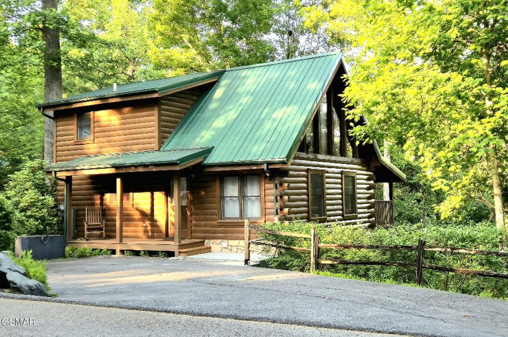 742 Yona Trail Way 16, Gatlinburg