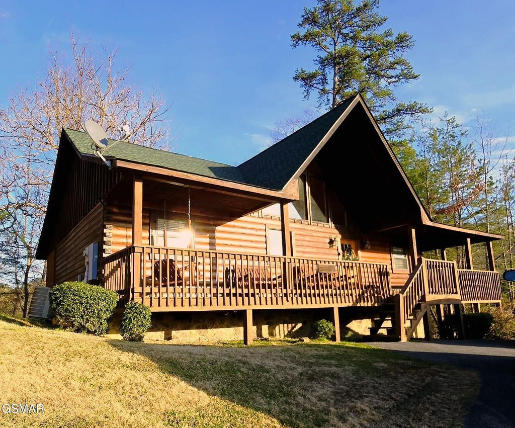 1529 Boo Boos Way, Sevierville
