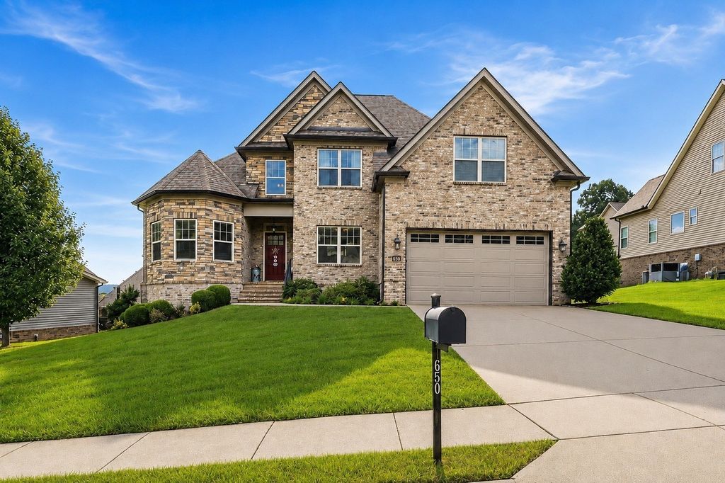 650 Josef Cir, Columbia