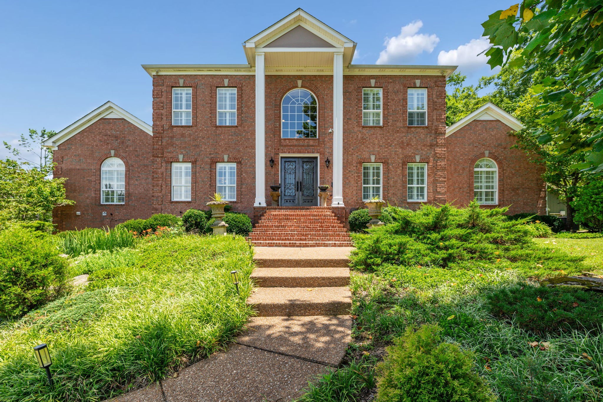 Photo of Listing #3278661